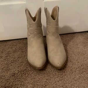 tan cowboy boots